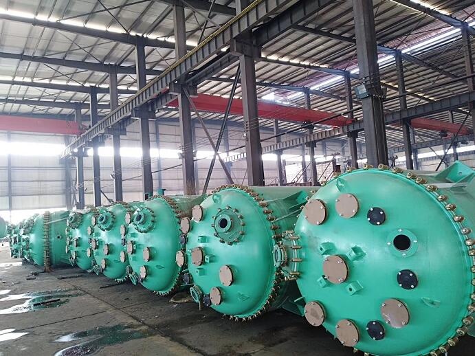 一诺容器厂区一角